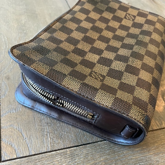 Authentic Damier Ebene wristlet/clutch fixer upper - Picture 12 of 14
